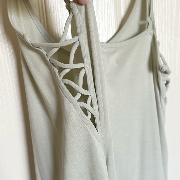 SILENCE + NOISE : CAMI - SIZE XS - Picture 3 of 6